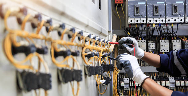 Professional Electrician technician working in Leland, NC